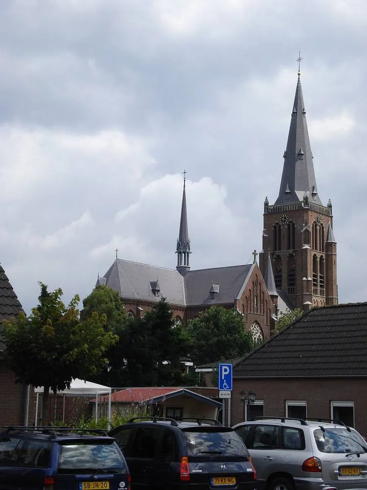 Berghem: Berghem, l'église